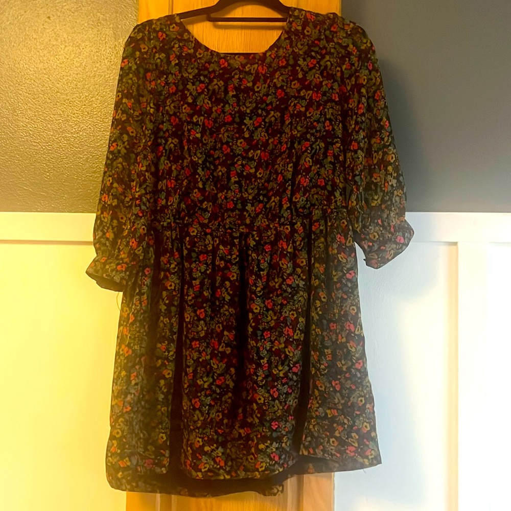 Forever 21 lightweight 3/4” sleeved dress